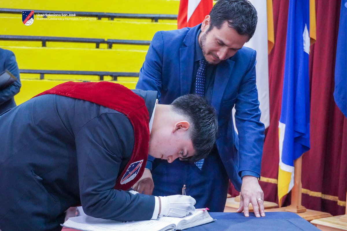 Cuenta Pública y Cambio de Mando Centro de Alumnos en LSJ